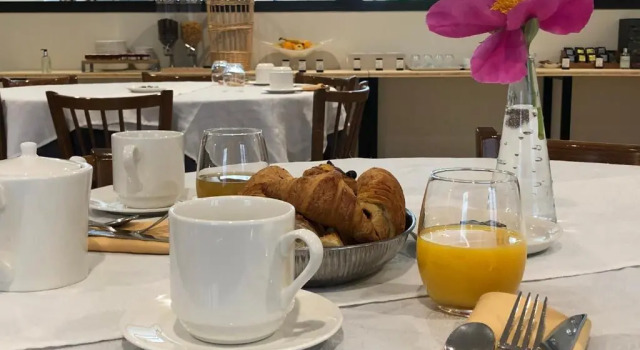 Трёхместный номер Standard Hôtel et appartements les platanes