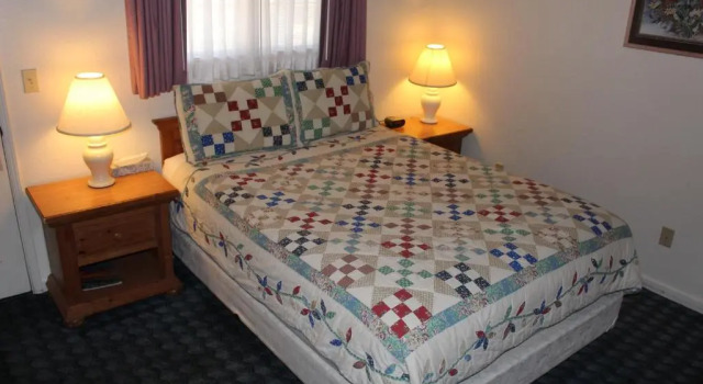 Barewood Inn & Suites, Забронировать Мини-отель Уоффорд-Хайтс штат Калифорния