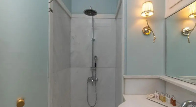 Номер Standard Noble Suites