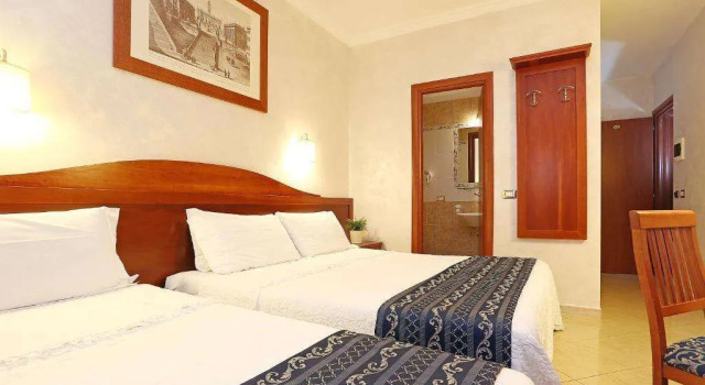 AdoraSuite B&B