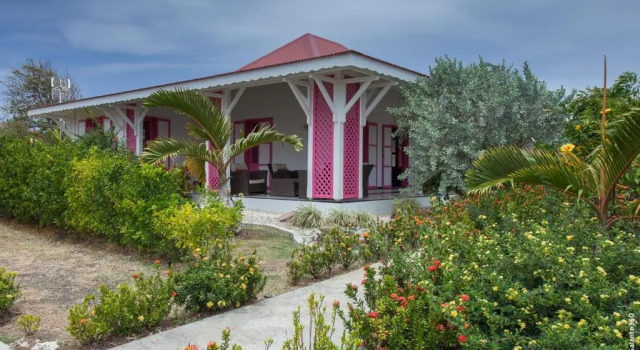 Вилла с 3 комнатами Le Jardin des 4 épices