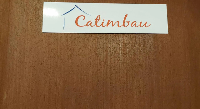 Catimbau - Flat com Piscina, 1 quadra da praia, churrasqueira privativa, ar con, wi-fi, netflix, Забронировать Отель Парати Serra da Bocaina, рядом с Chapel of Our Lady of Sorrows