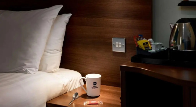 Трёхместный семейный номер Standard Best Western Carlton Hotel