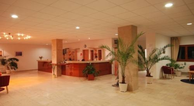 Hotel Jantár, Buchen Sie Hotel Dudince 