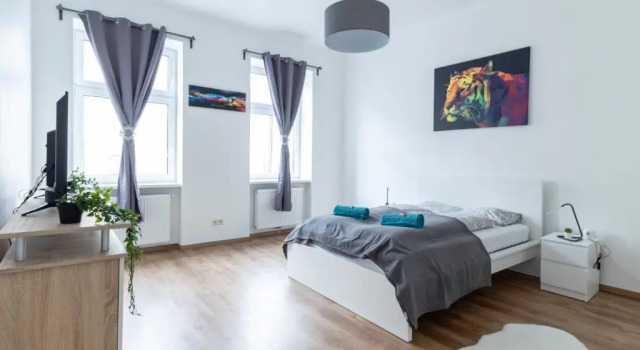 Апартаменты Brand New Märzstraße Apartment