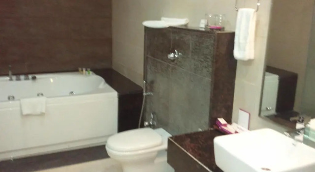 Клубный номер Standard Royal Orchid Central, Shimoga