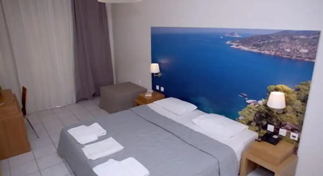 Люкс с балконом Hotel Nereides