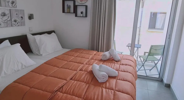 100 AN - Napa Living 23