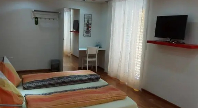 Двухместный номер Standard с балконом Hotel Pamakin