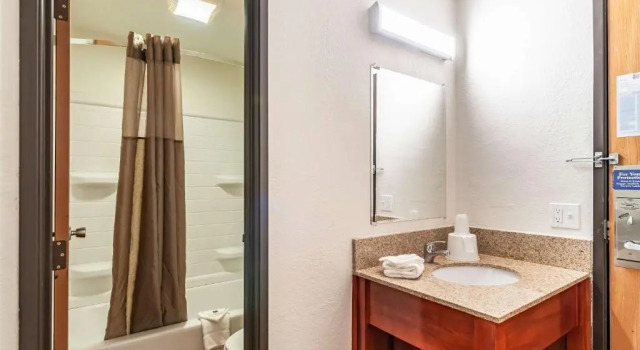 Двухместный номер Standard Motel 6-Naperville, IL
