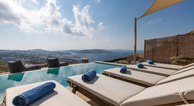 Вилла с 2 комнатами с балконом и с видом на море Mykonos Divino