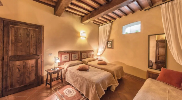 Holiday Home Features a Garden Features and Free Wifi, Book Hotel Figline Valdarno 