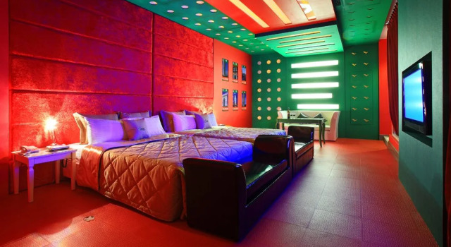 8th Platform Motel, Book Motel Changhua City Changhua County