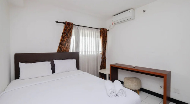 Nice And Elegant 1Br At The Wave Kuningan Apartment, Забронировать Апартаменты/квартира Отели Джакарты с парковкой, рядом с Торговый центр Epicentrum Walk, Парковка