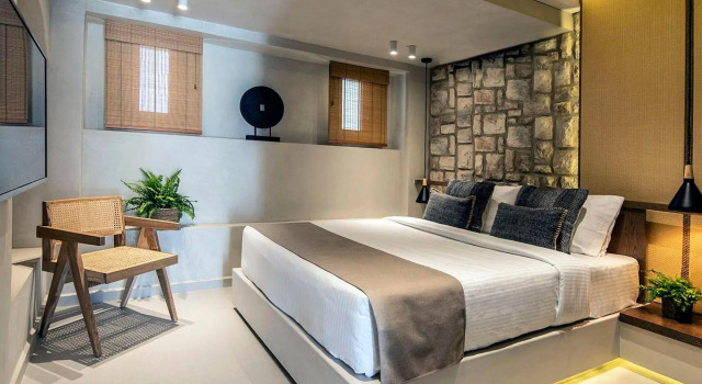 Beachfront Suite