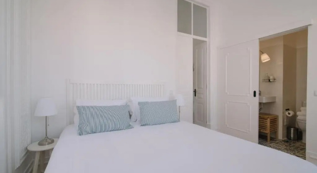 Люкс с балконом GuestMar
