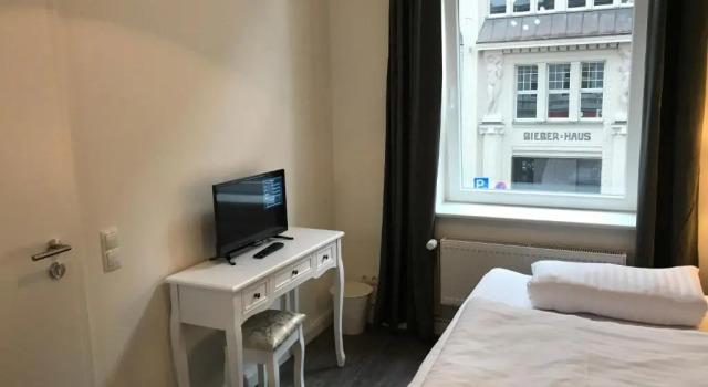 Номер Standard Hotel Fame am Hauptbahnhof