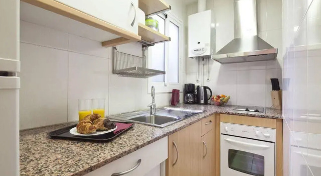 Passeig De Gràcia Apartments, Забронировать Апартаменты/квартира Грасиа Барселона, рядом с Jove Regina Theatre