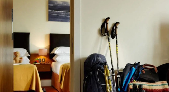 Семейный номер Standard Manor West Hotel & Leisure Club