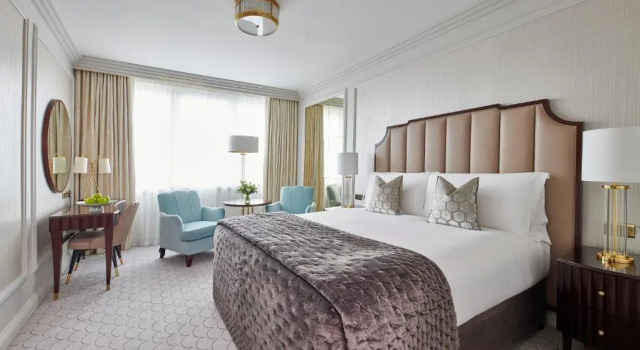 Двухместный номер Classic с видом на город The Westbury Hotel