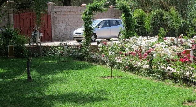 Коттедж Moorish House
