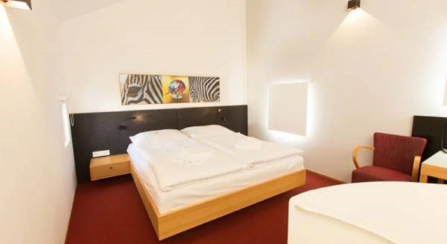 Hotel Purkmistr, Забронировать Отель Отели Haná 4 звезды, 4*