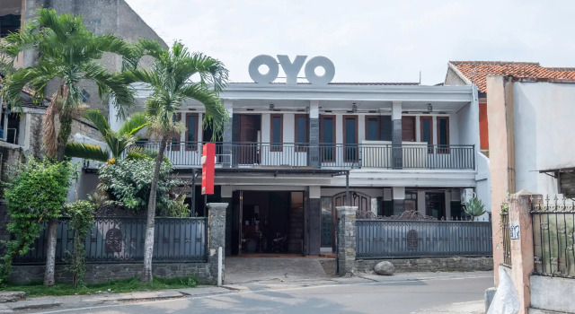 OYO 1859 Rancabali Residence
