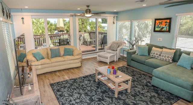 4230 Estero Blvd., Забронировать Отель Отели Fort Myers Area с парковкой, Парковка