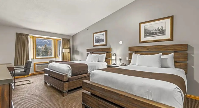 Номер Economy Canmore Rocky Mountain Inn