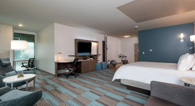 Люкс c 1 комнатой EVEN Hotel Omaha Downtown - Old Market by IHG