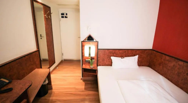 Одноместный номер Standard Hotel Miramar am Römer