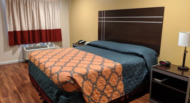 Двухместный номер Standard Colonial Inn Hammond