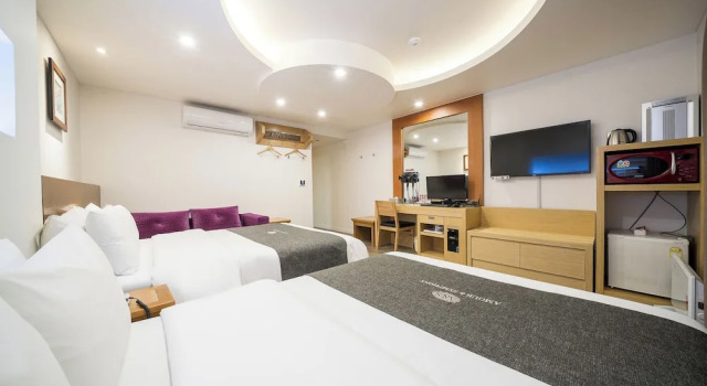 Habitación doble familiar Estándar Amour Hotel