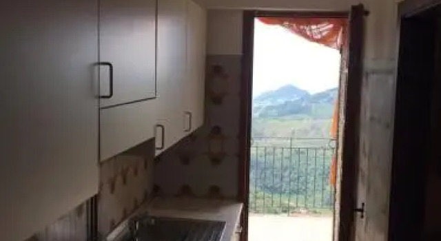 Appartamento Madame Carla, Buchen Sie Ferienwohnung Perinaldo Ligurien