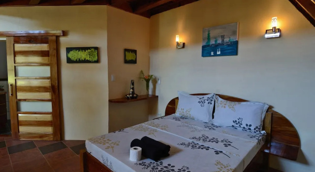 Номер Standard Kalachuchi Beach Resort