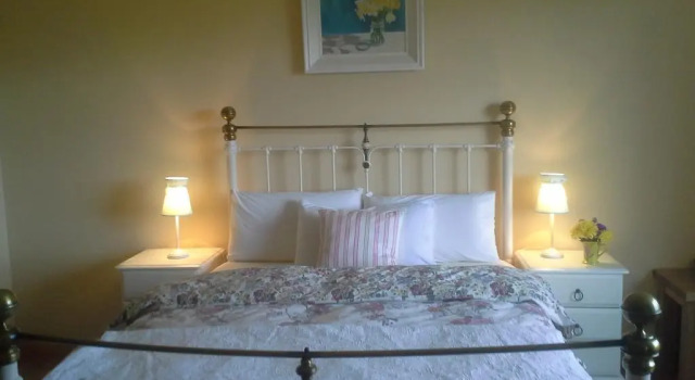 Tullaleagan Guesthouse, Prenota Bed & breakfast Hotel a Connacht con parcheggio, Parcheggio