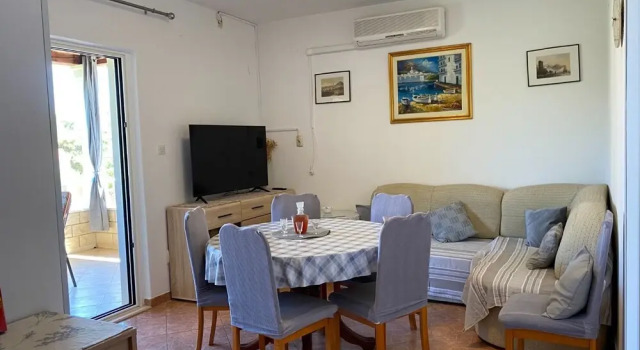 Jak - Comfortable Apartments - A2-gornji