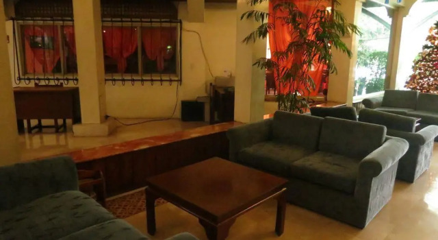 Garden Plaza Suites, Reservar Hotel Hotéis SPA em Malate, SPA