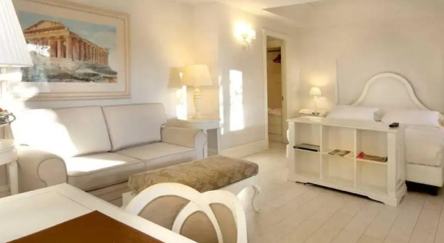 Полулюкс Villa Athena Resort