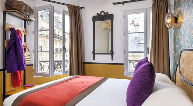 Номер Superior Le Village Montmartre