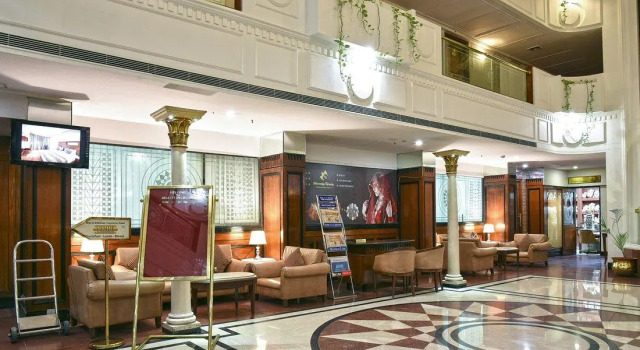 Townhouse OAK Hotel Quality Inn, Rezerwuj Hotel Abids 