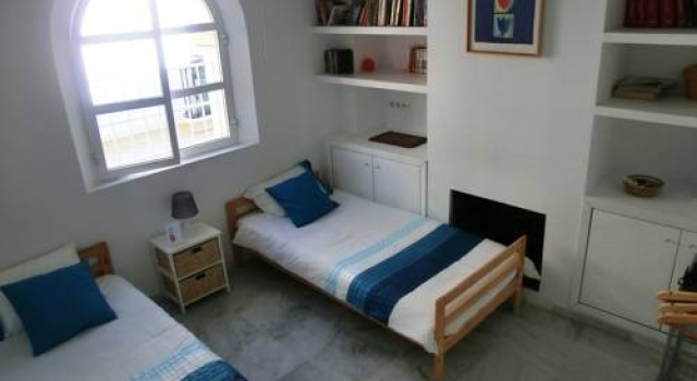 B&B Jerez, Забронировать Мини-отель Отели Херес-де-ла-Фронтера с парковкой, рядом с Винотека Гонсалес Байасс, Парковка
