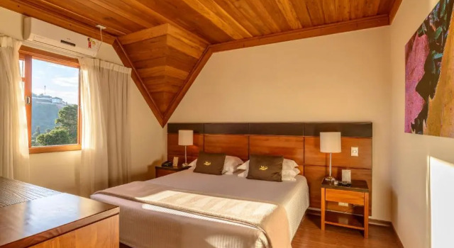 Люкс с видом на горы Hotel Le Renard - Campos do Jordao