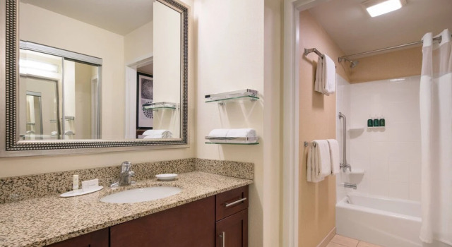Люкс Residence Inn by Marriott Camarillo
