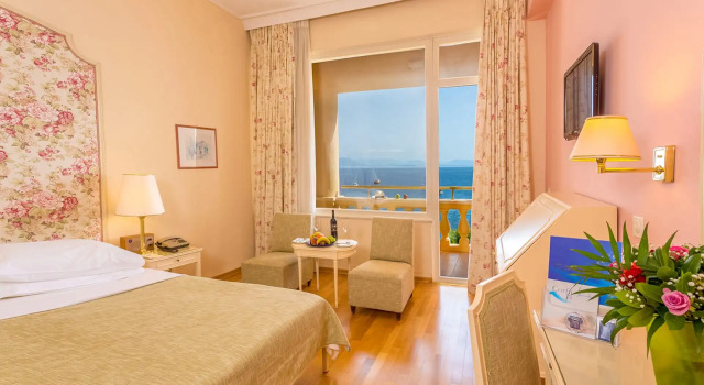 Двухместный номер Standard с видом на море Corfu Palace Hotel