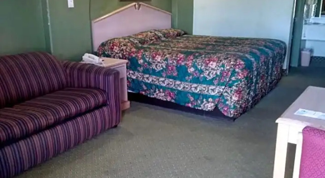 Номер Standard Budget Inn