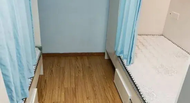 Кровать в общем номере (женский номер) 8 Days Chain Apartment Hotel Guangzhou Shangcheng International
