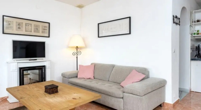 House - 3 Bedrooms with Pool, WiFi and Sea views - 107890