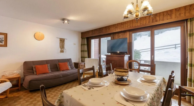 Nevada 205 4 pax centrally lain apartment with garage, Prenota Appartamento La Tzoumaz 