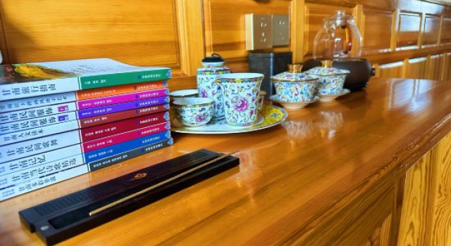 Tangge Yangqu Folklore Hotel, Rezervovat Hotel Hotely v Gannan s parkováním, Parkování